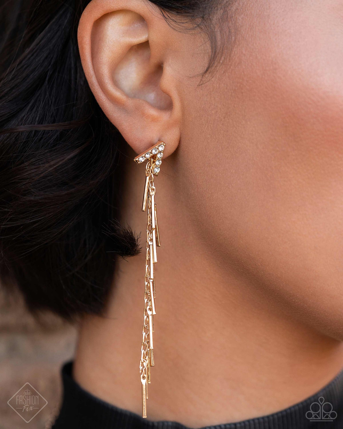 Paparazzi Accessories: Linear Landmark - Gold Earrings