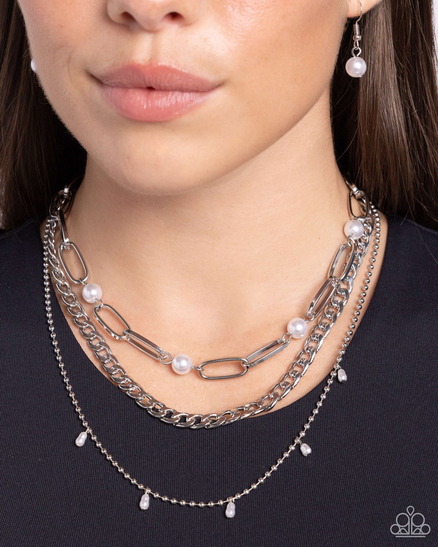 Paparazzi Accessories: Presidential Passion - White Necklace