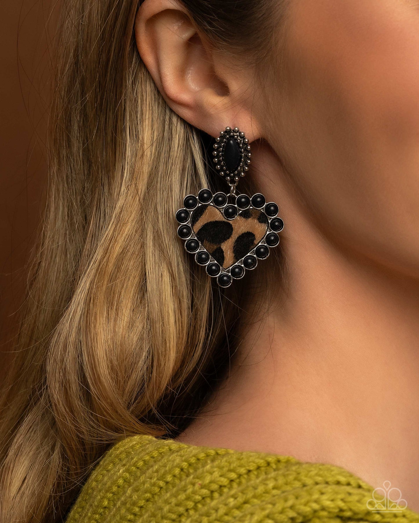 Paparazzi Accessories: Whimsical Wrangler - Black Earring