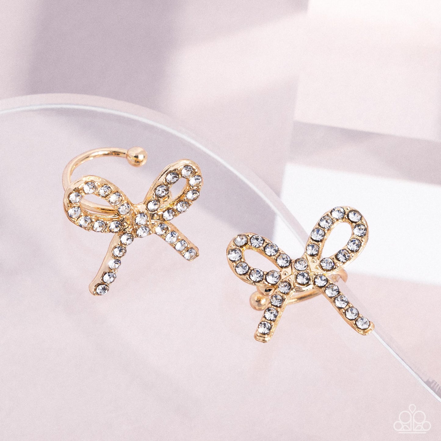 Paparazzi Accessories: Convincing Charm - Gold Ear Cuff