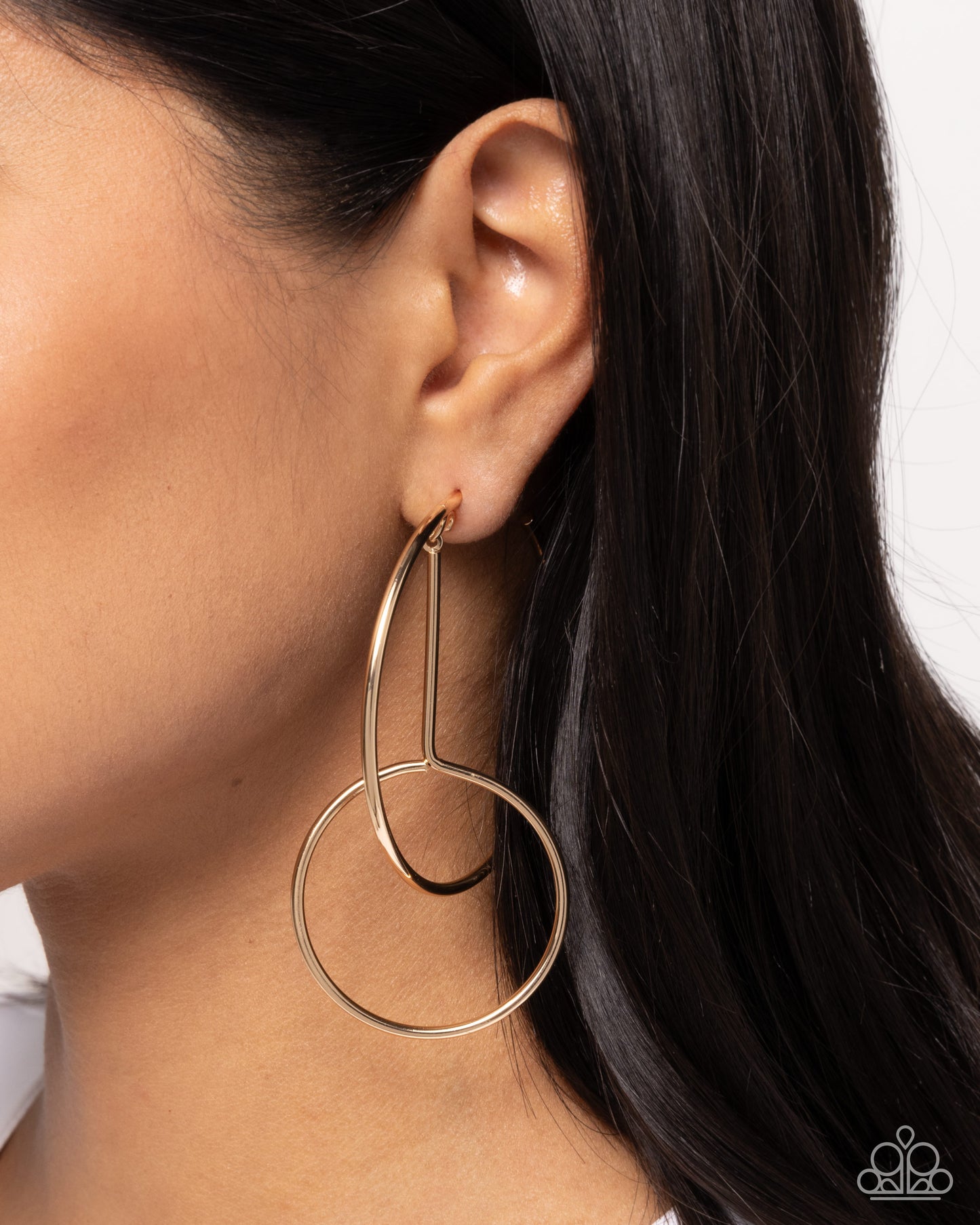 Paparazzi Accessories: Dreaming of Hoops - Gold Earrings