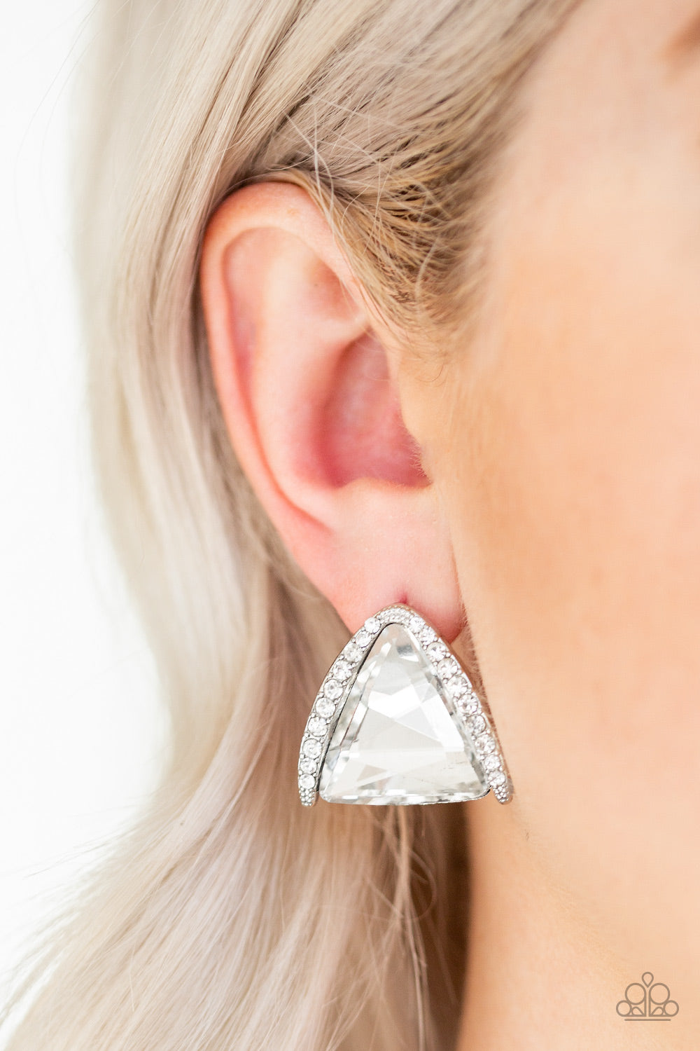 Paparazzi Accessories: Exalted Elegance - White Earring