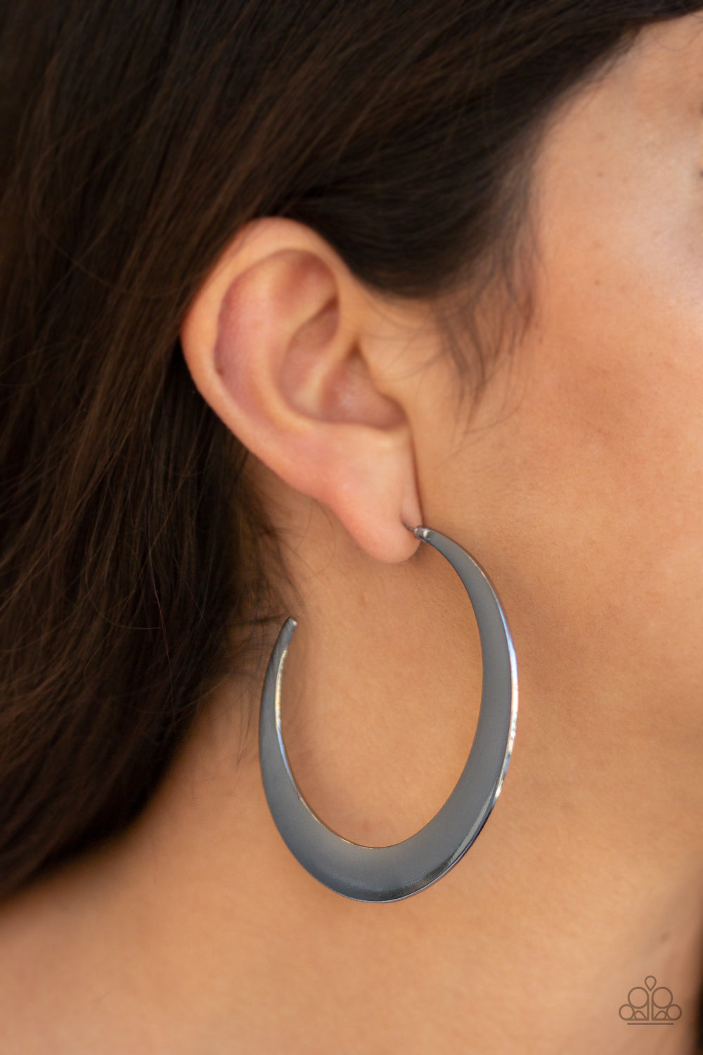 Paparazzi Accessories: Moon Beam - Black Earring