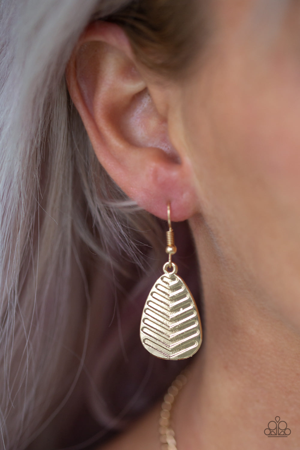 Paparazzi Accessories: Large As Life - Gold Necklace