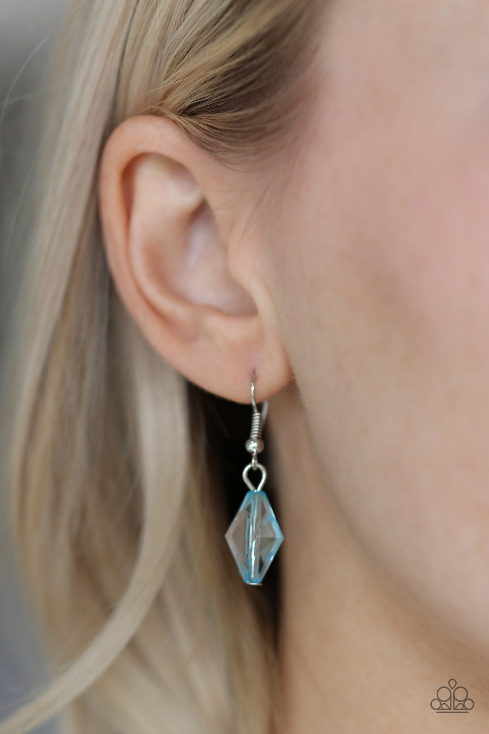 Paparazzi Accessories: GLOW And Steady Wins The Race - Blue Necklace