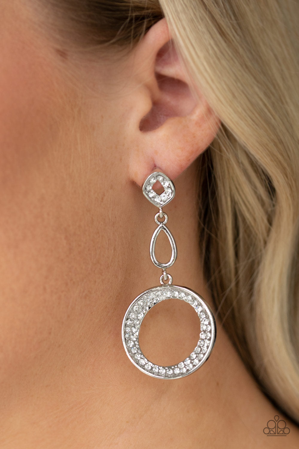 Paparazzi Accessories: On The Glamour Scene - White Earring