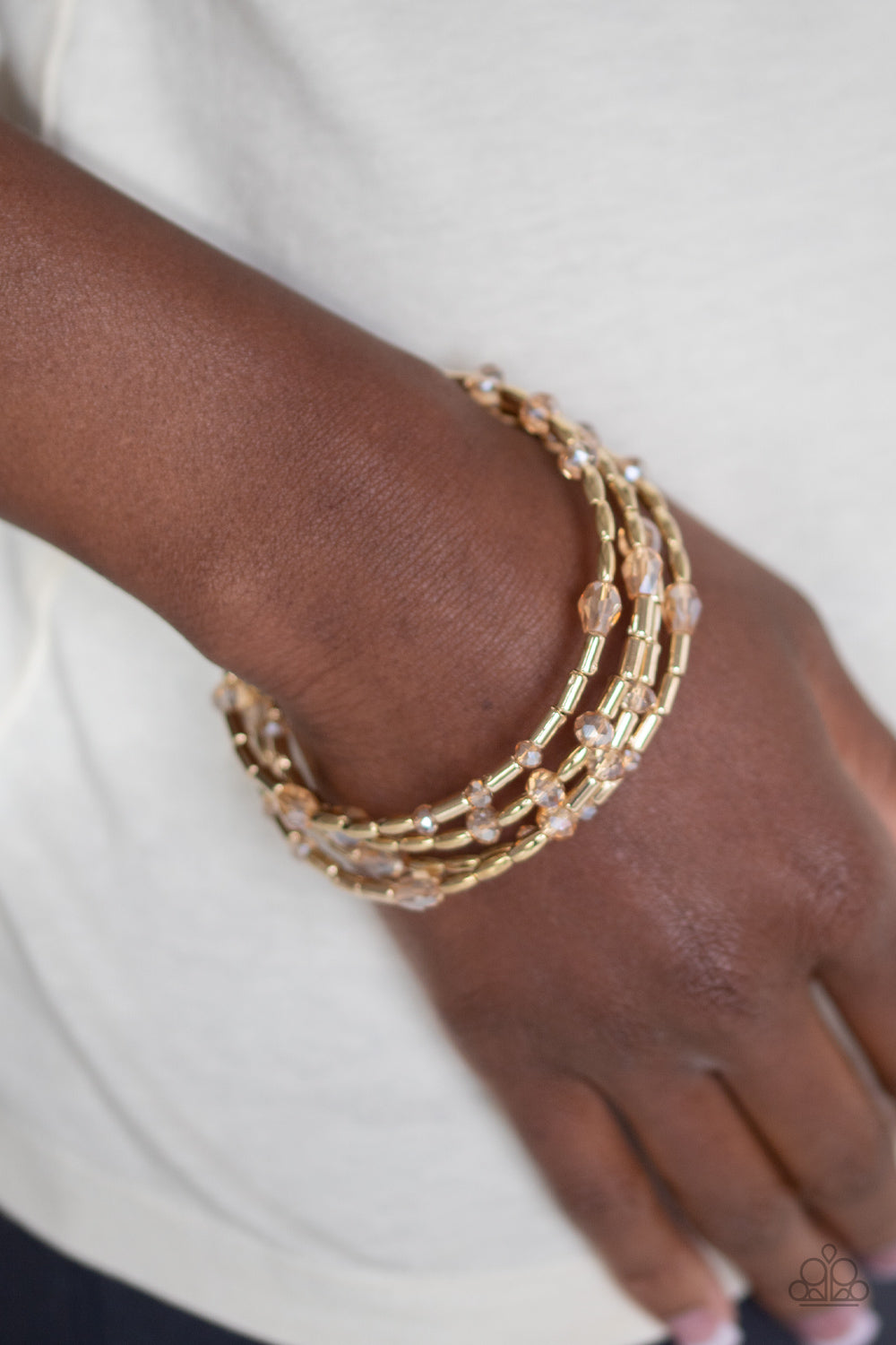 Paparazzi Accessories: Regal Remix - Gold Bracelet