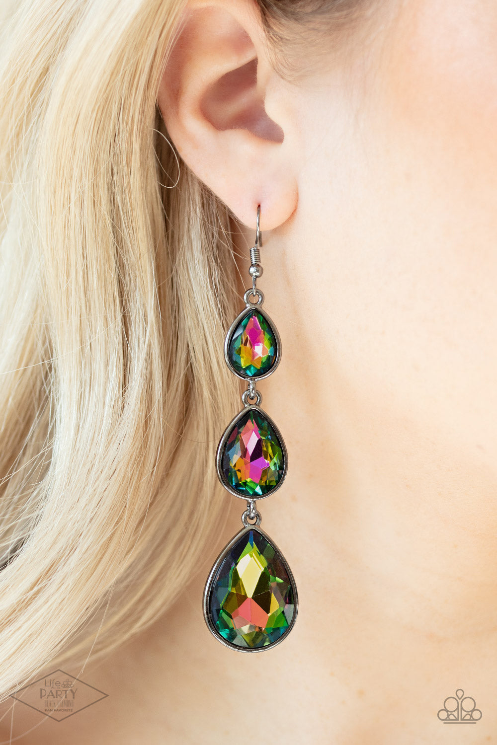 Paparazzi Accessories: Metro Momentum - Multi Earring