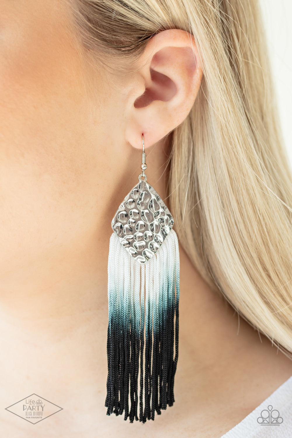 Paparazzi Accessories: Dip In - Black Earring