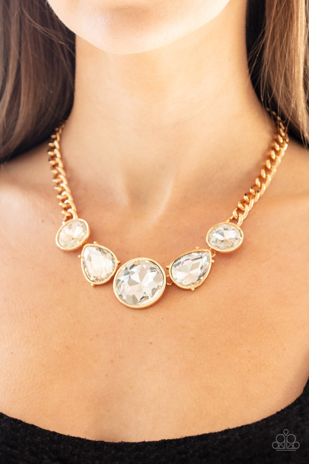 Paparazzi Accessories: All The Worlds My Stage - Gold Necklace