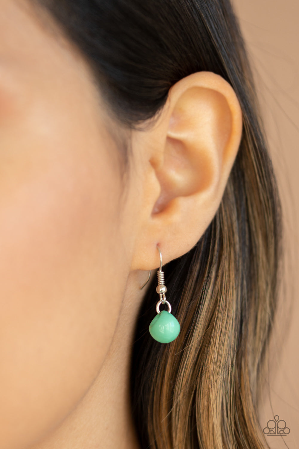 Paparazzi Accessories: Bubbly Brilliance - Green Necklace