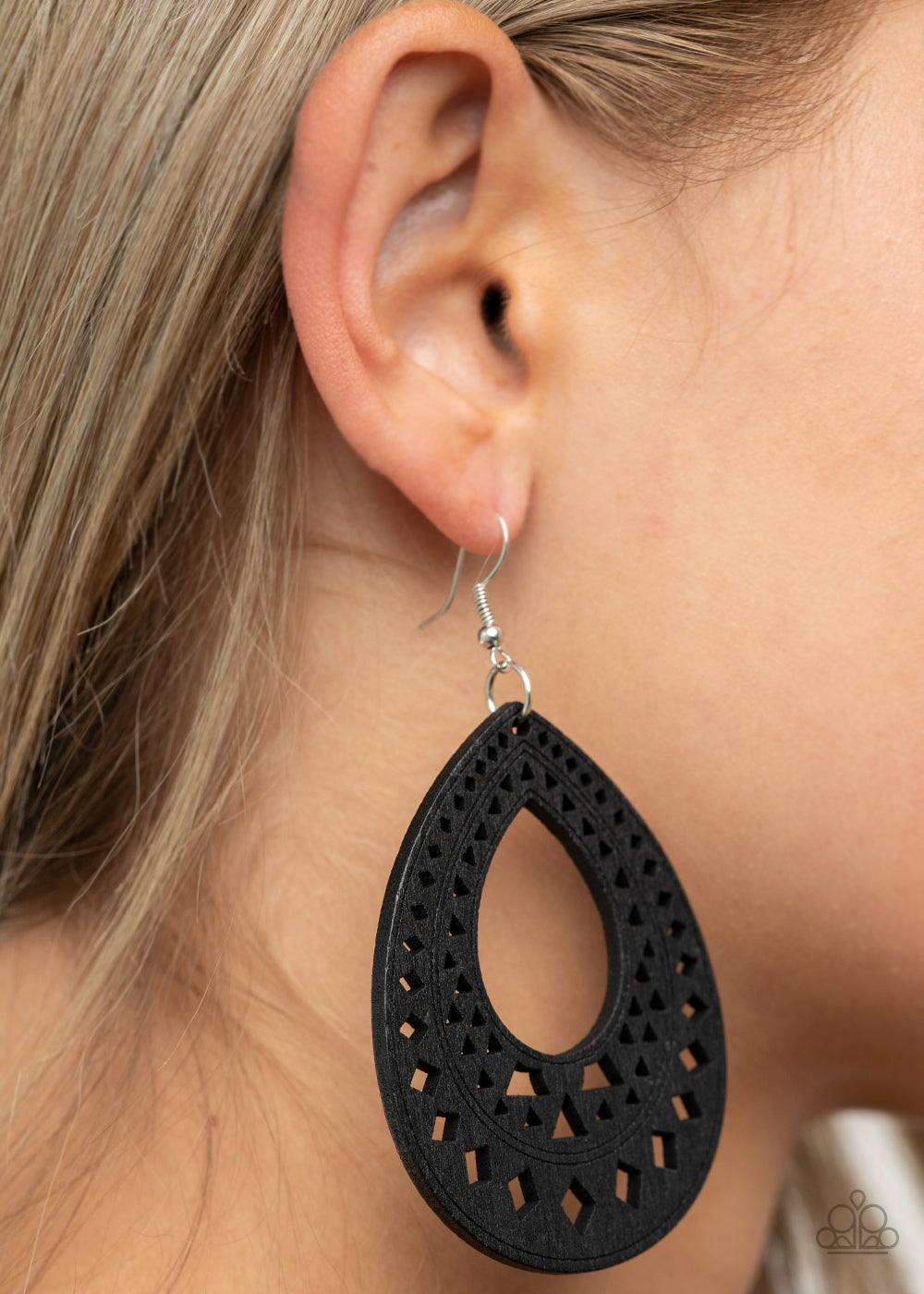 Paparazzi Accessories: Belize Beauty - Black Earring