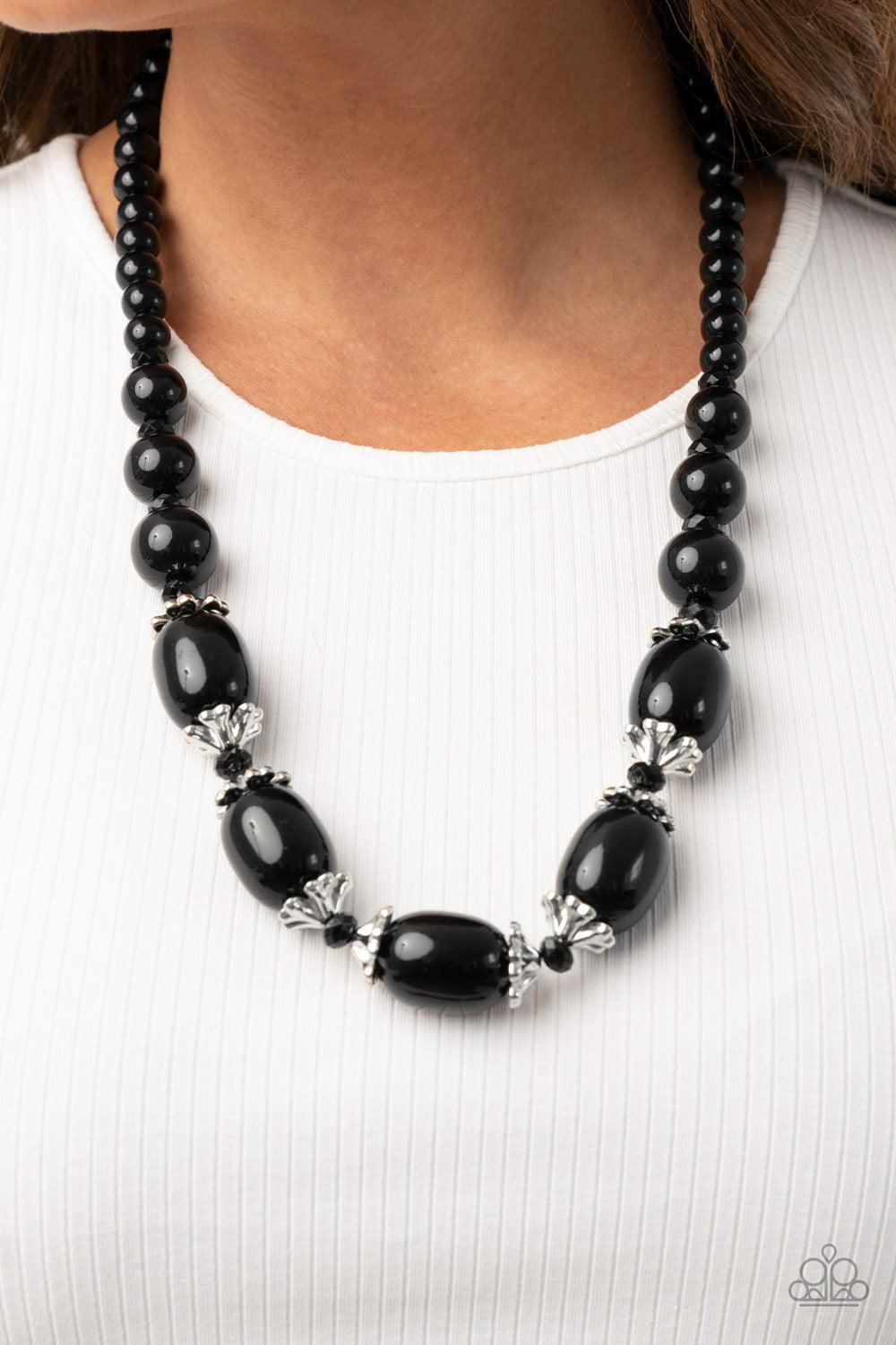 Paparazzi Accessories: After Party Posh - Black Necklace