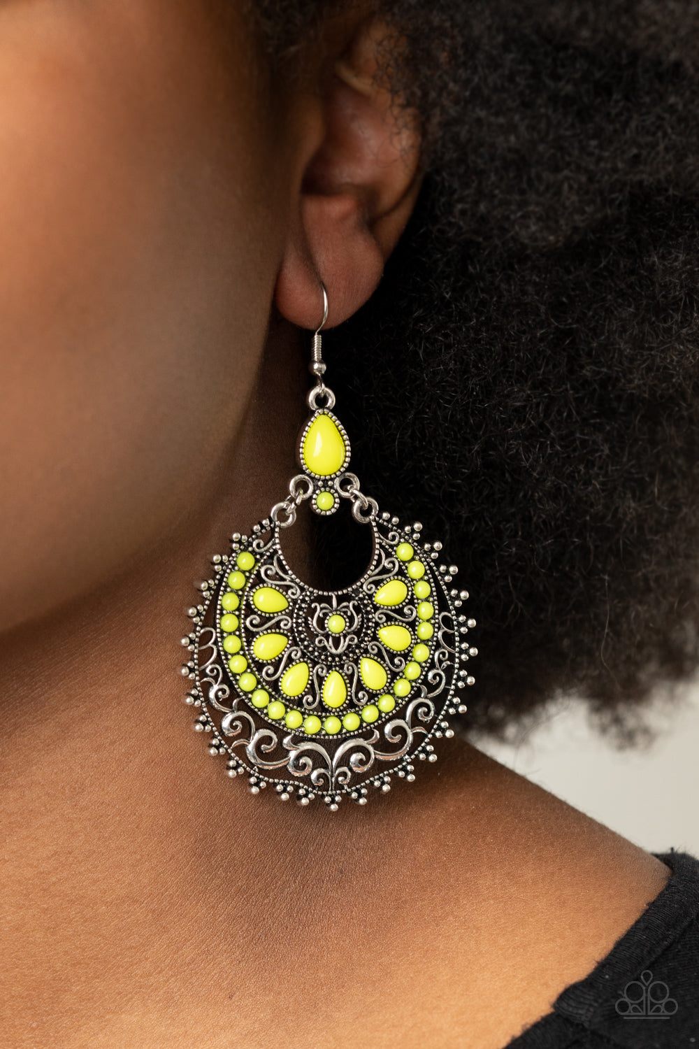 Paparazzi Accessories: Laguna Leisure - Yellow Earring