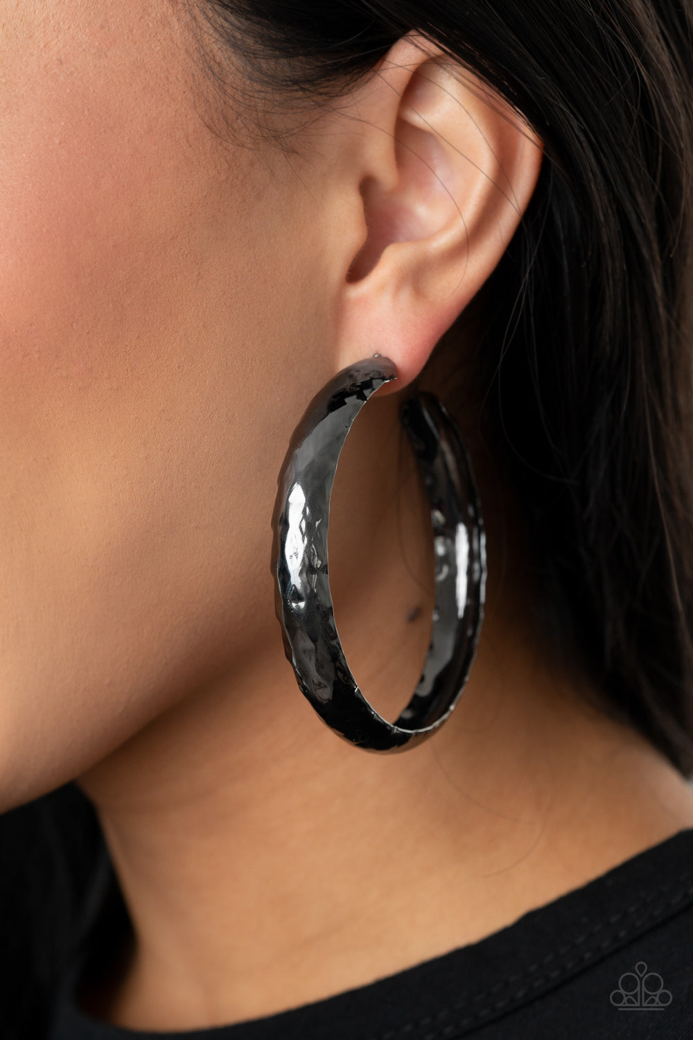 Paparazzi Accessories: Check Out These Curves - Black Earring