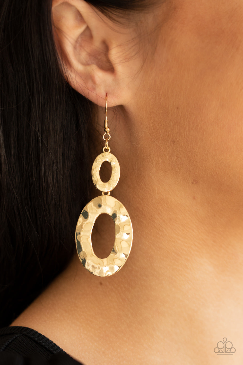 Paparazzi Accessories: Bring On The Basics - Gold Earring