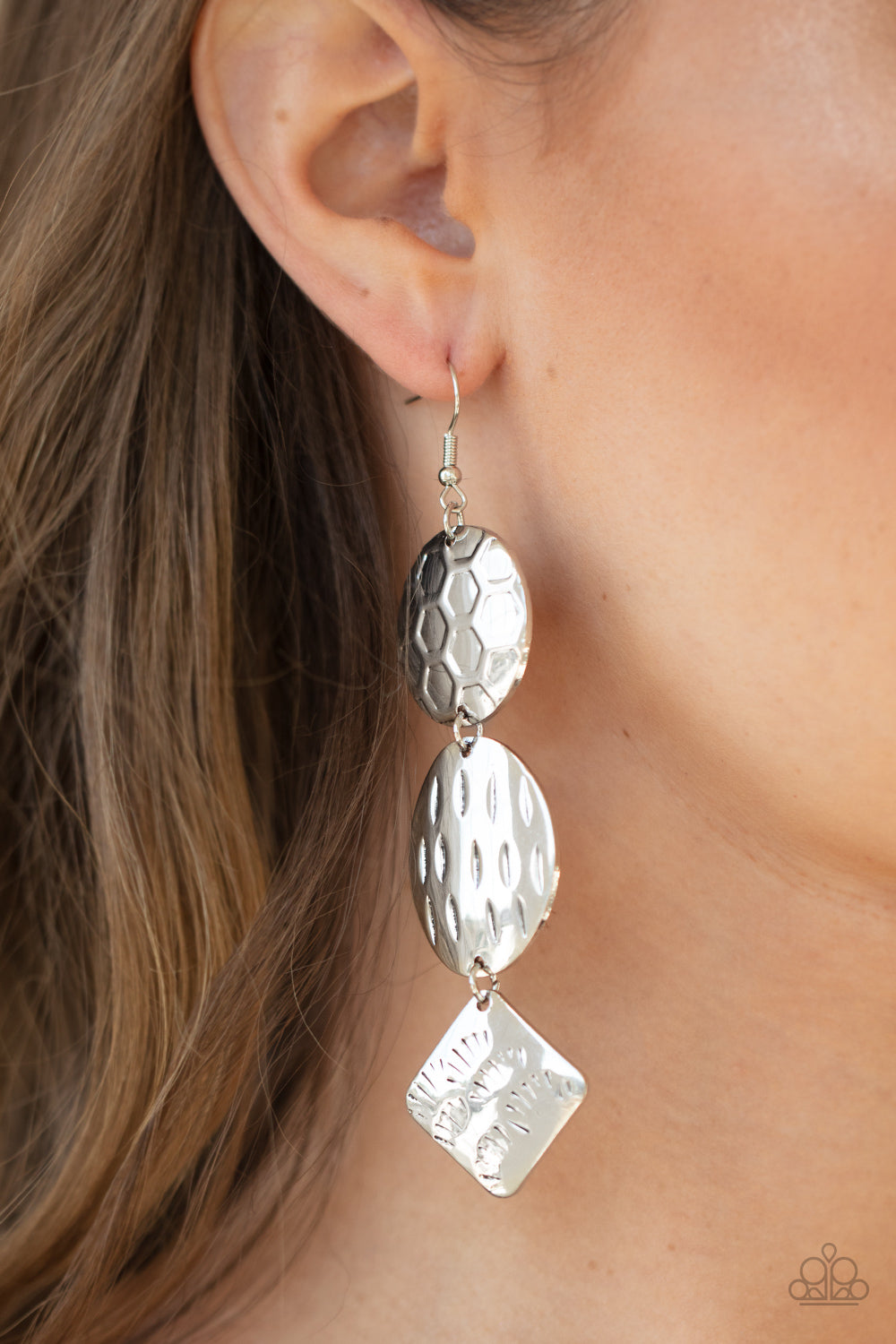 Paparazzi Accessories: Mixed Movement - Silver Earring