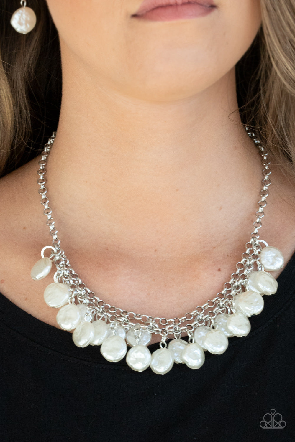 Paparazzi Accessories: BEACHFRONT and Center - White Necklace