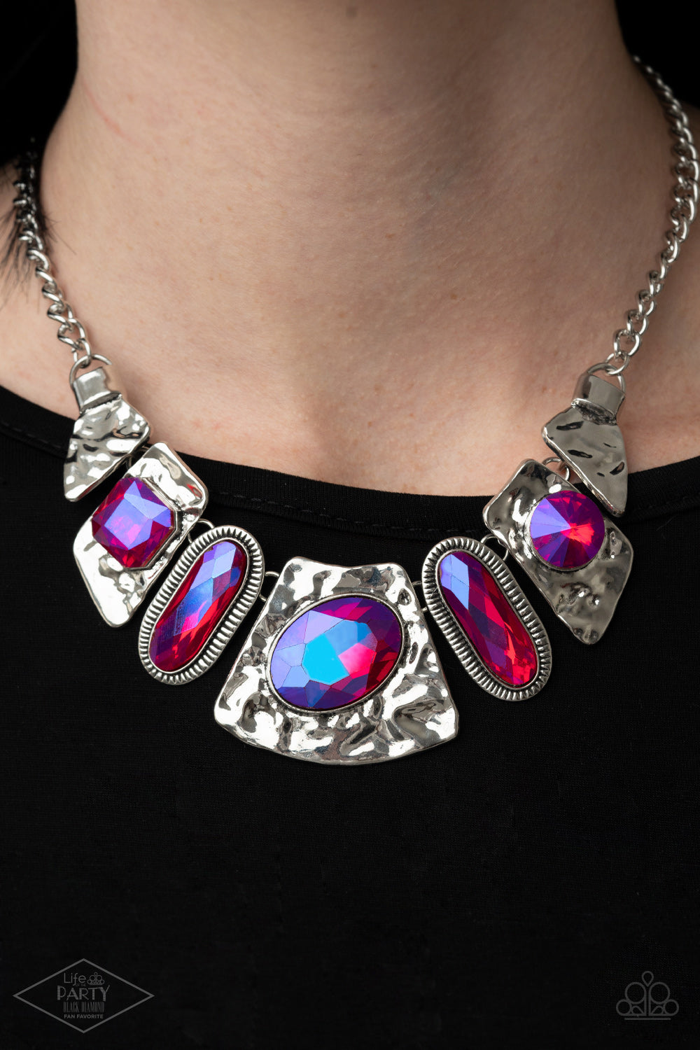 Paparazzi Accessories: Futuristic Fashionista - Pink Necklace