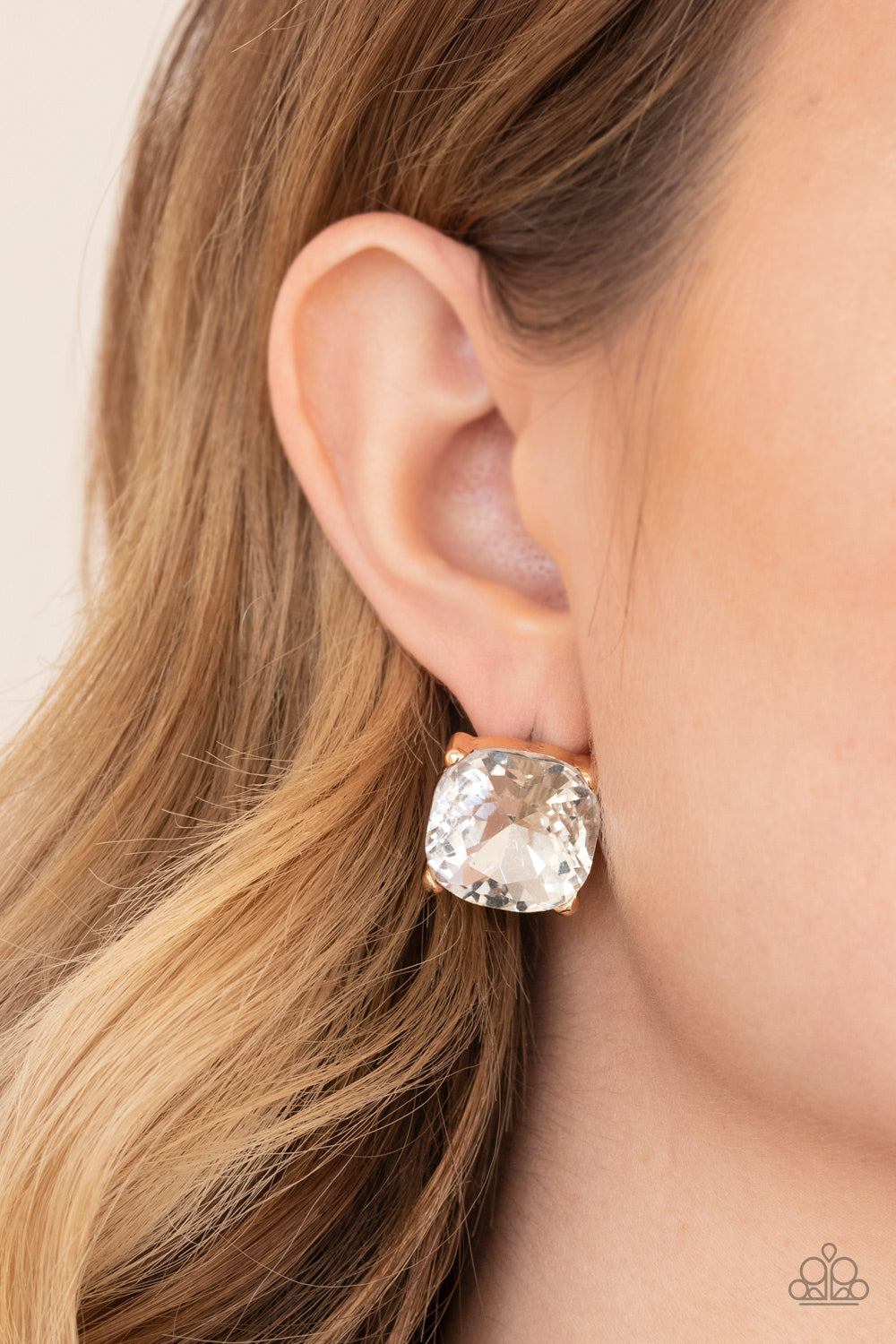 Paparazzi Accessories: Royalty High - Gold Earring