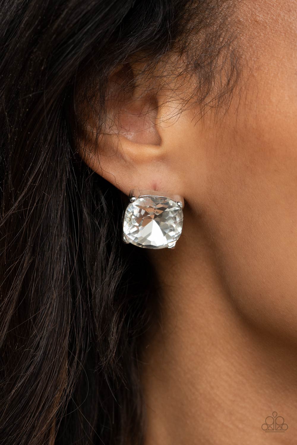 Paparazzi Accessories: Royalty High - White Earring