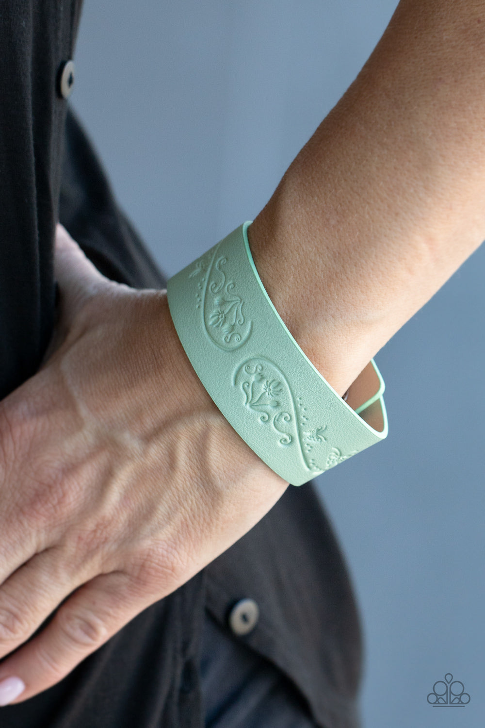 Paparazzi Accessories: Butterfly Canopy - Green Bracelet