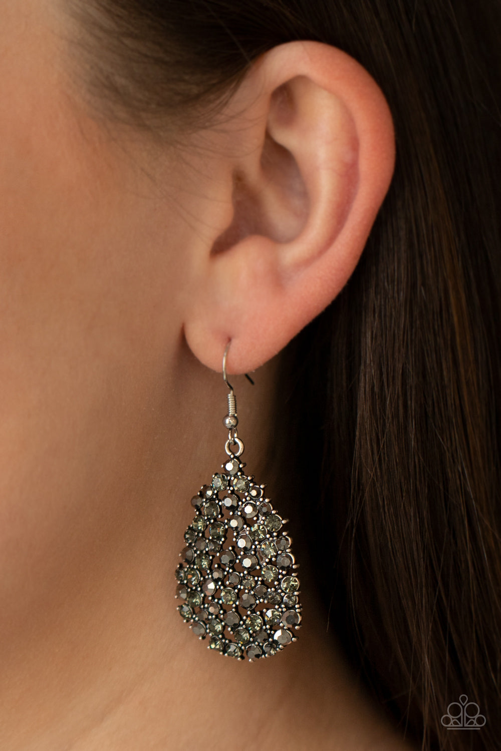 Paparazzi Accessories: Daydreamy Dazzle - Silver Earring