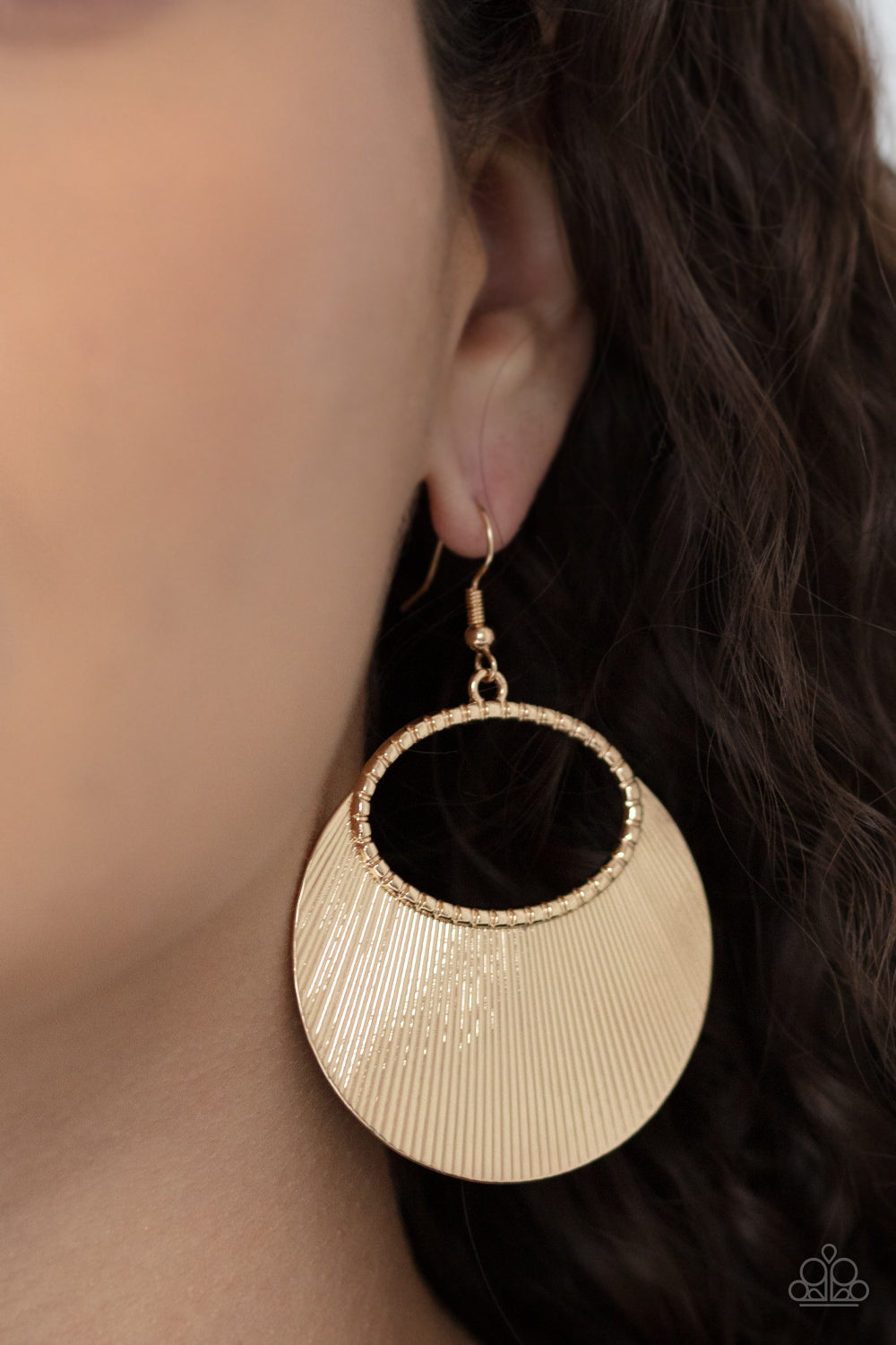 Paparazzi Accessories: Fan Girl Glam - Gold Earring