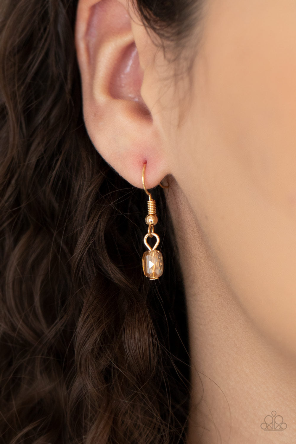 Paparazzi Accessories: Poshly Petite - Gold Necklace