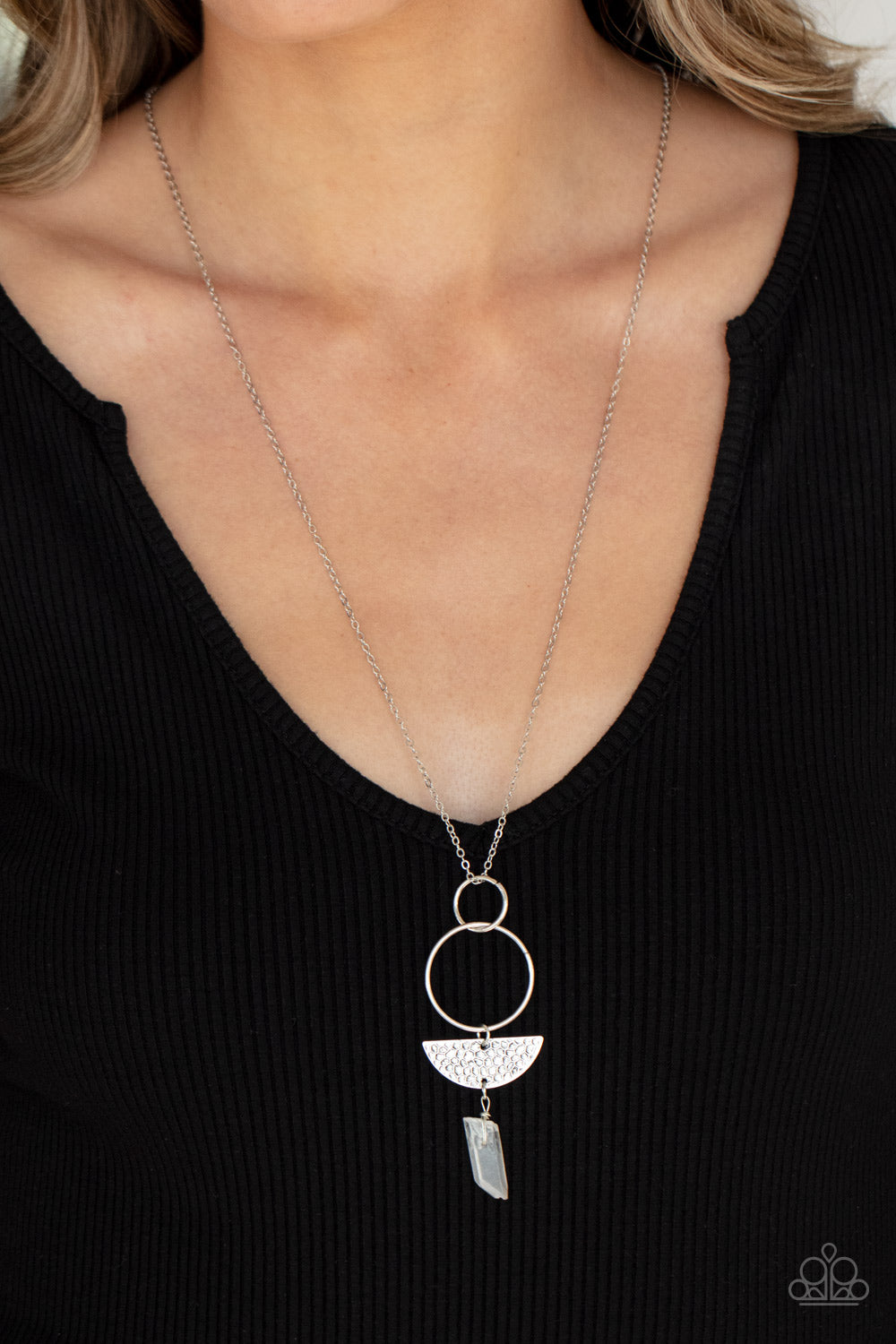 Paparazzi Accessories: Monumental Obelisk - White Necklace