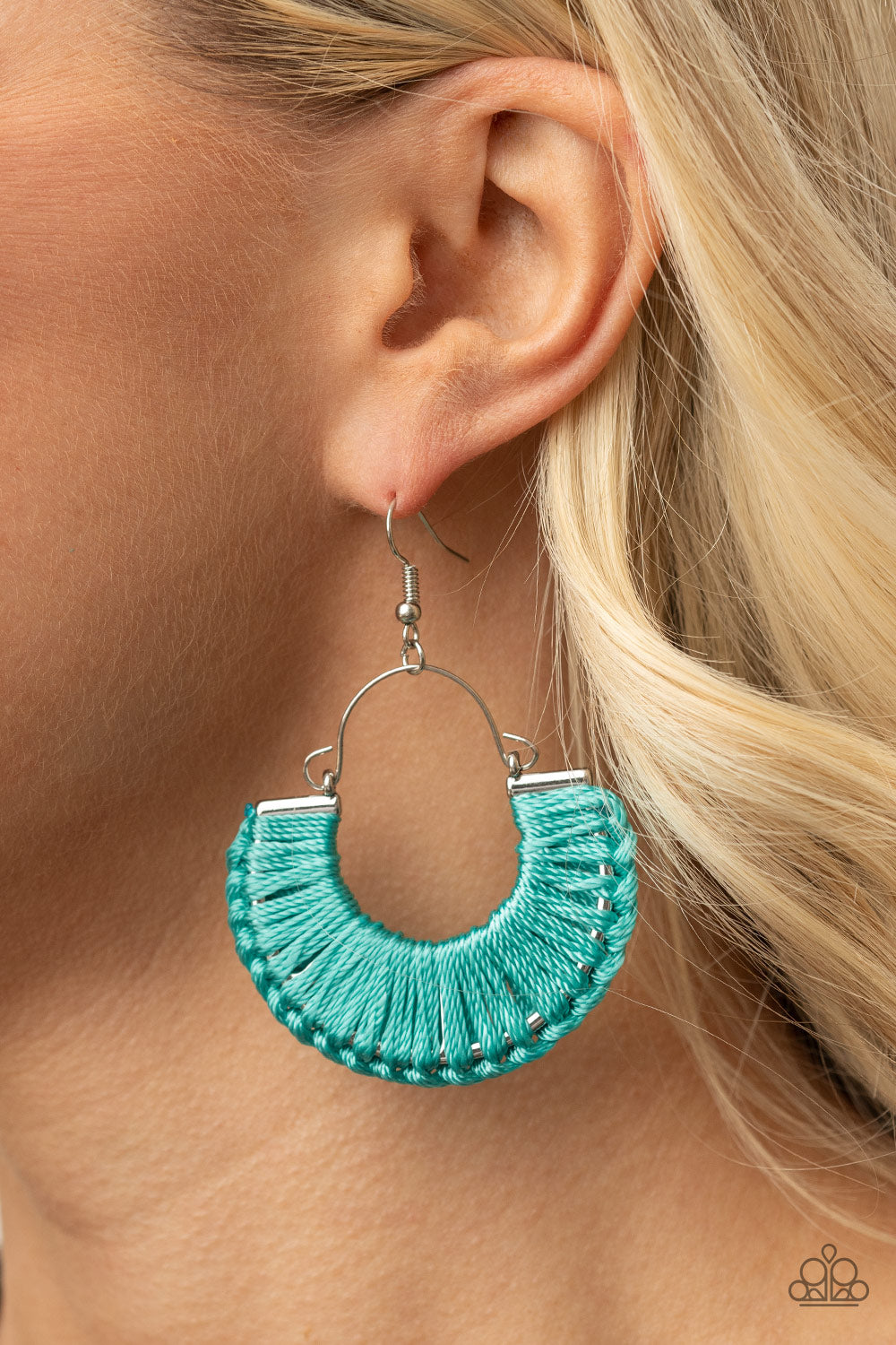 Paparazzi Accessories: Threadbare Beauty - Blue Earring