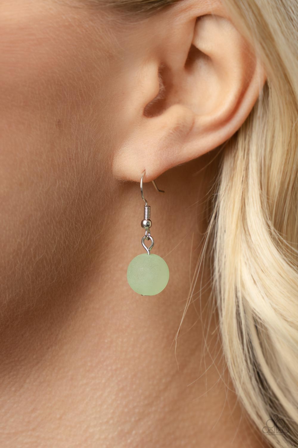 Paparazzi Accessories: Sea Glass Wanderer - Green Necklace