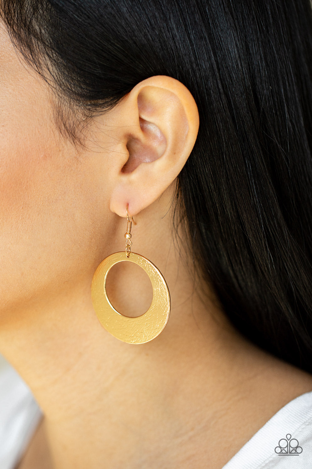 Paparazzi Accessories: Outer Plains - Gold Earring
