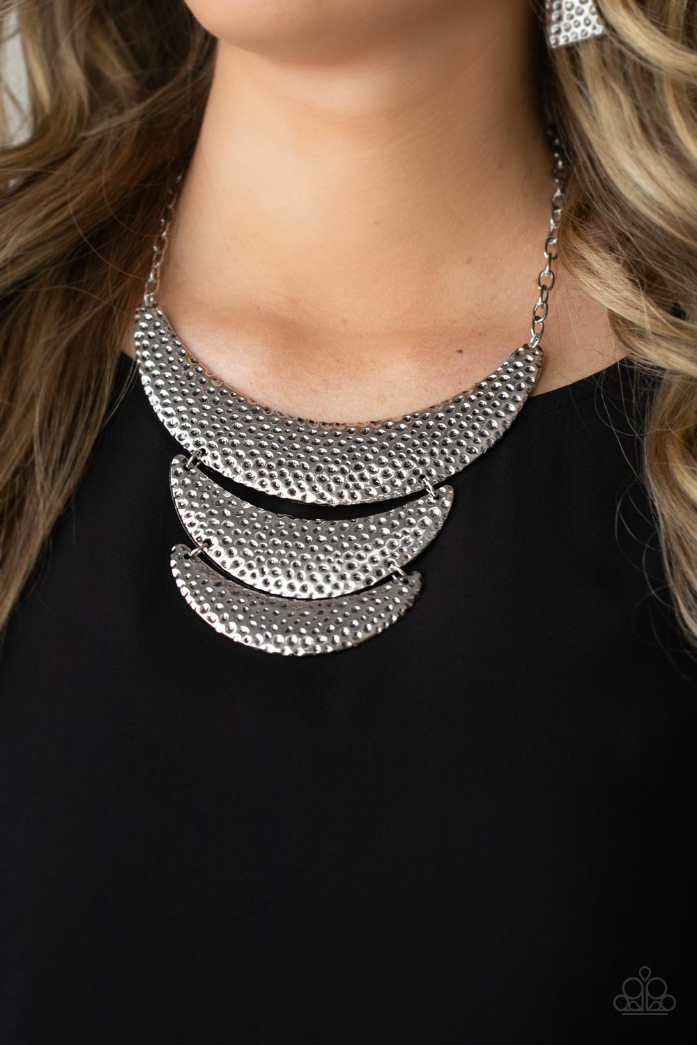 Paparazzi Accessories: Moonwalk Magic - Silver Necklace