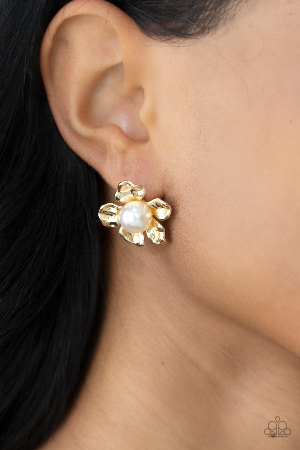 Paparazzi Accessories: Apple Blossom Pearls - Gold Earring