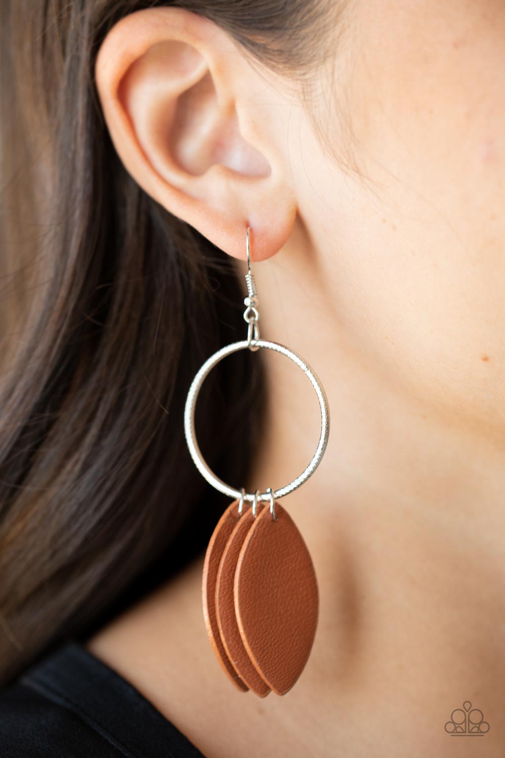 Paparazzi Accessories: Leafy Laguna - Brown Earring