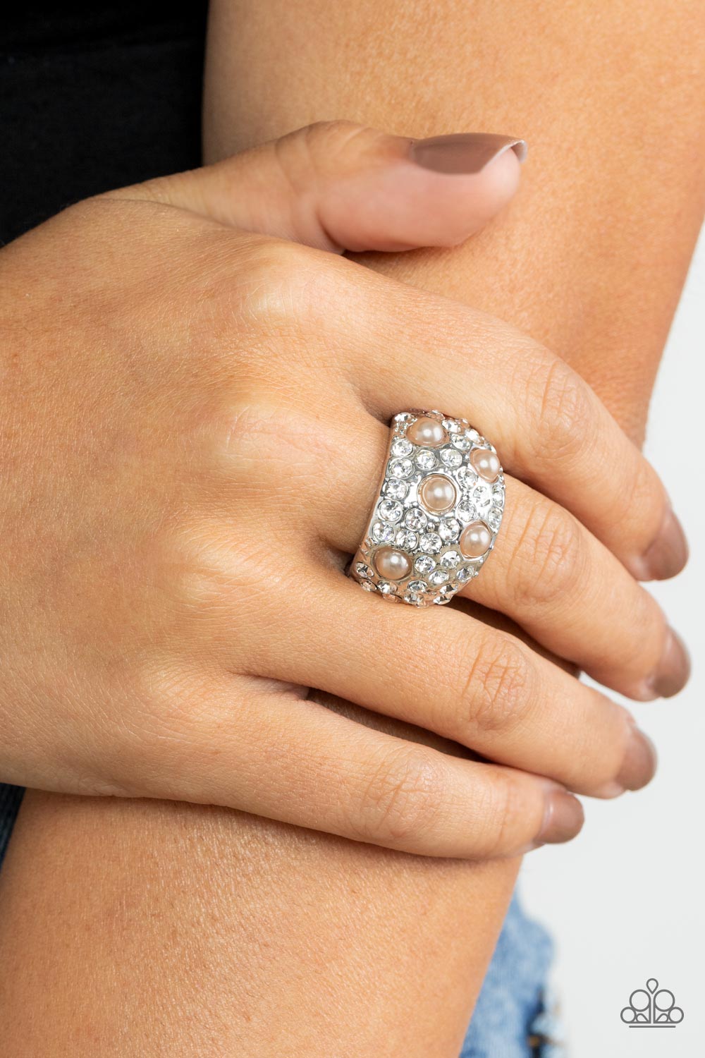 Paparazzi Accessories: Gatsbys Girl - Brown Ring