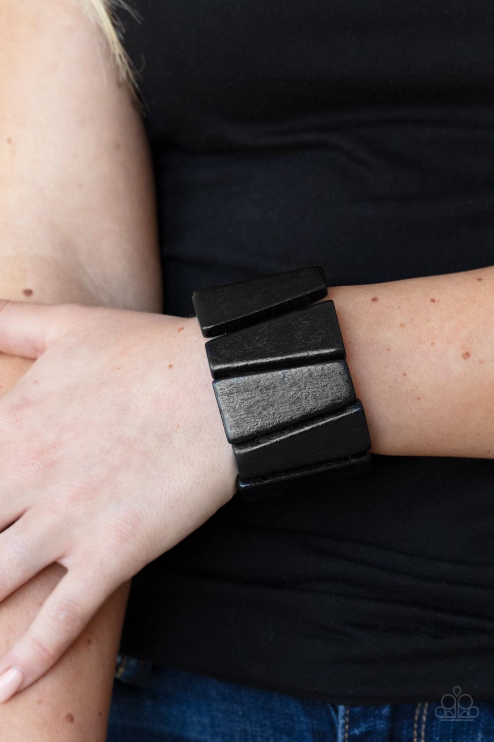 Paparazzi Accessories: Barbados Backdrop - Black Bracelet