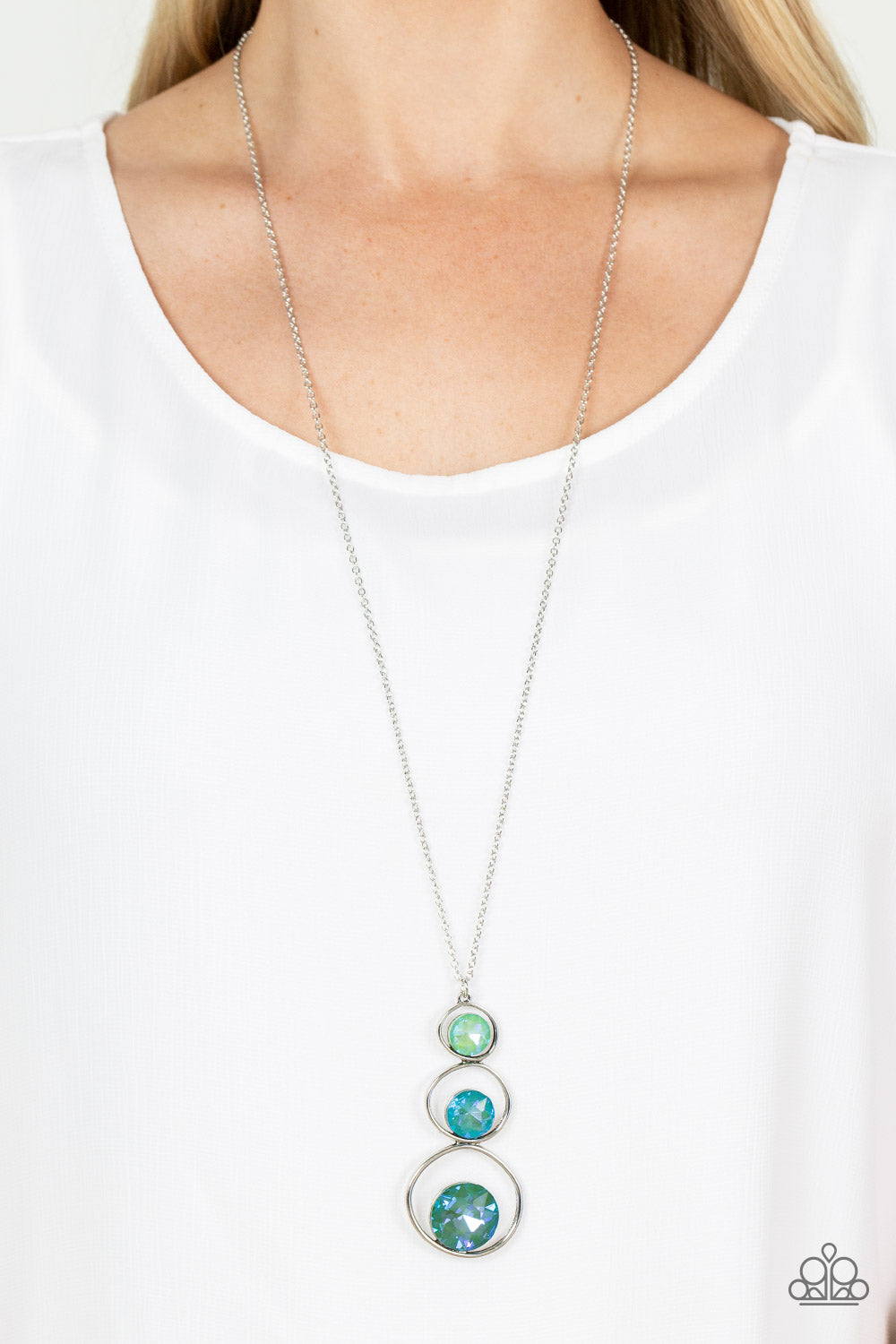 Paparazzi Accessories: Celestial Courtier - Green Necklace