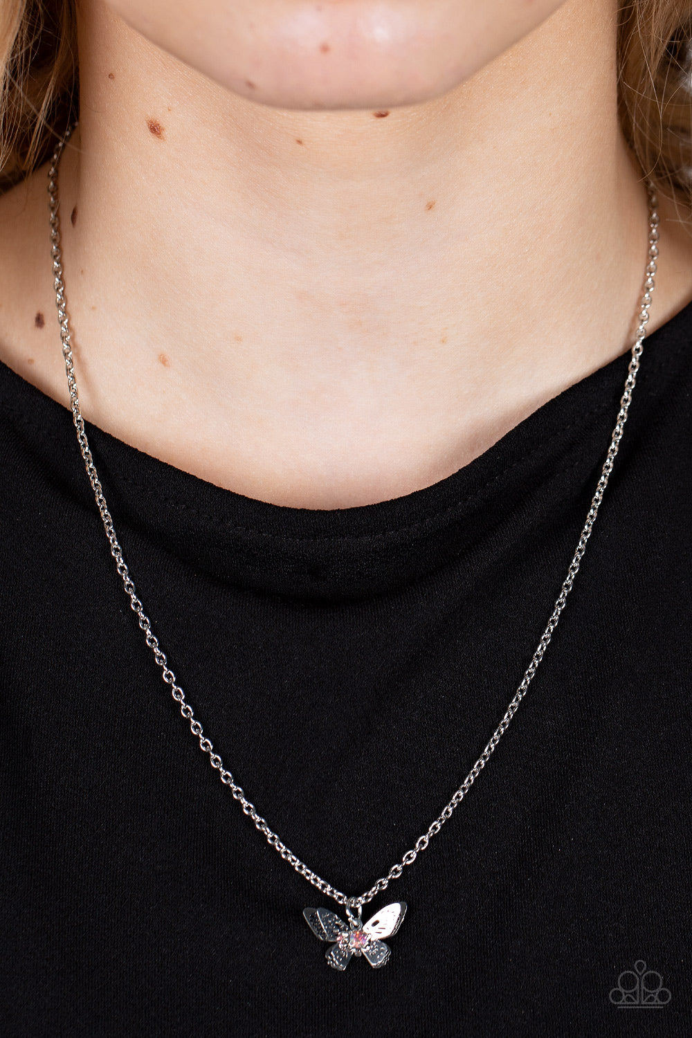 Paparazzi Accessories: Flutter Love - Pink Necklace