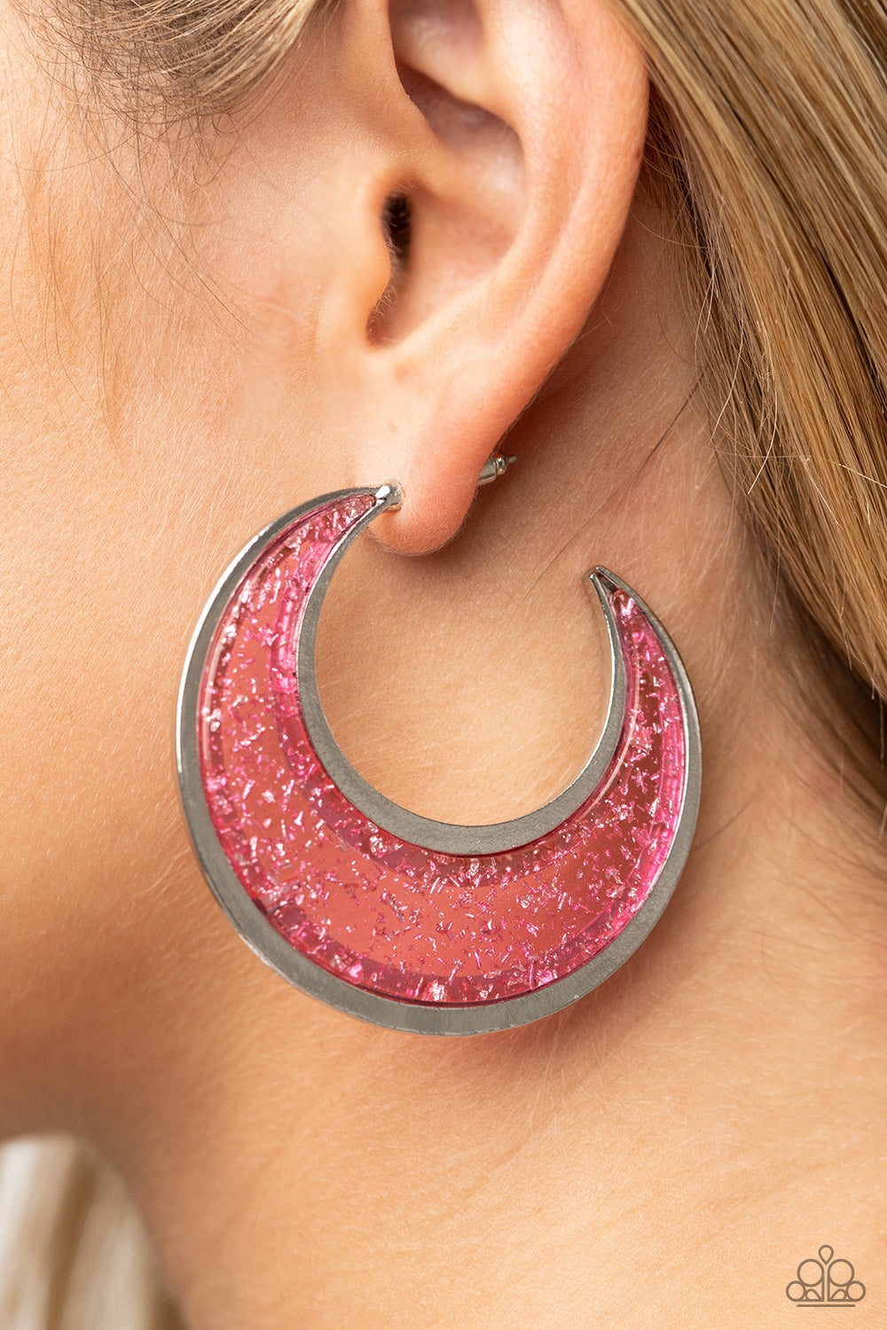 Paparazzi Accessories: Charismatically Curvy - Pink Earring