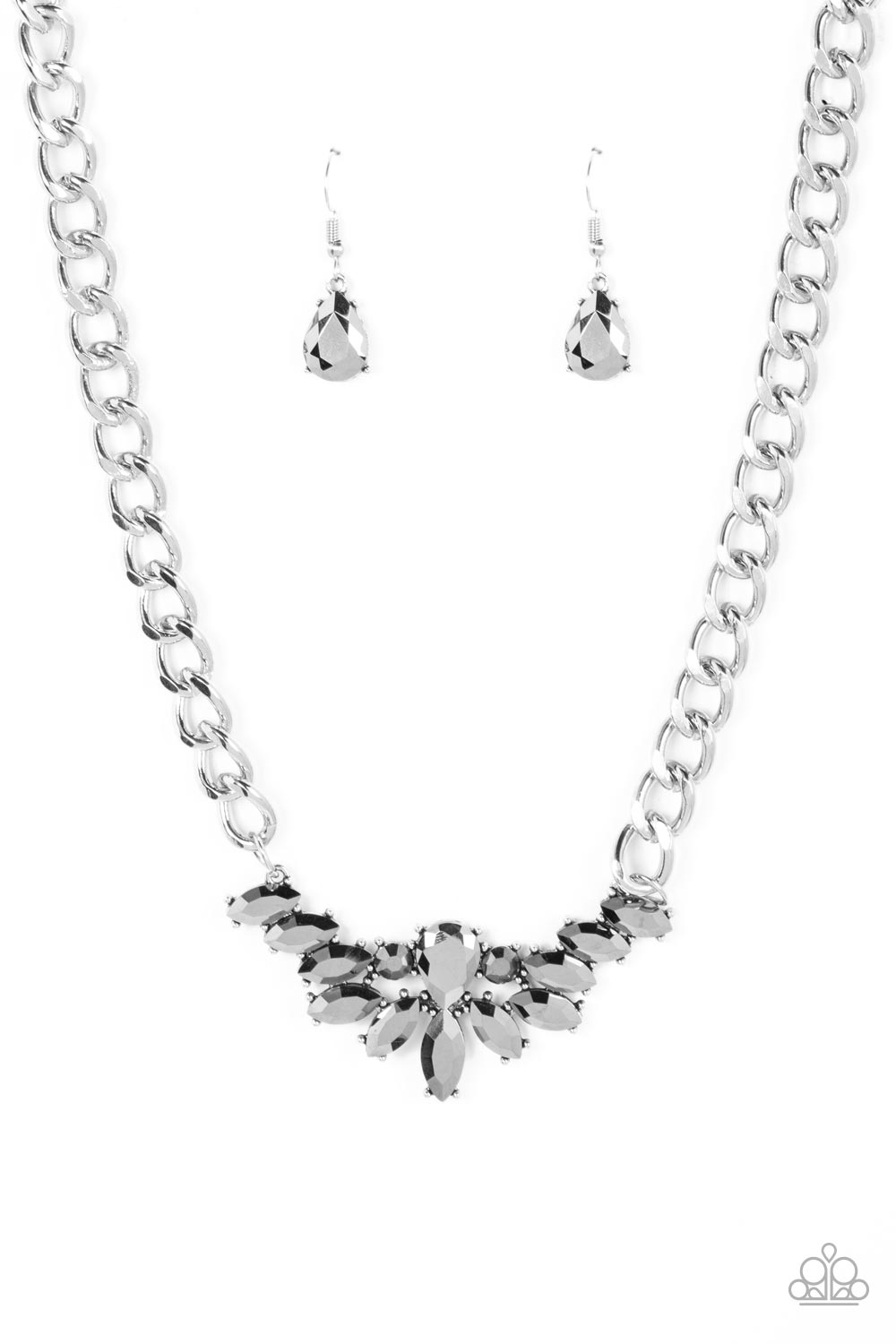 Paparazzi Accessories: Come at Me - Silver Necklace
