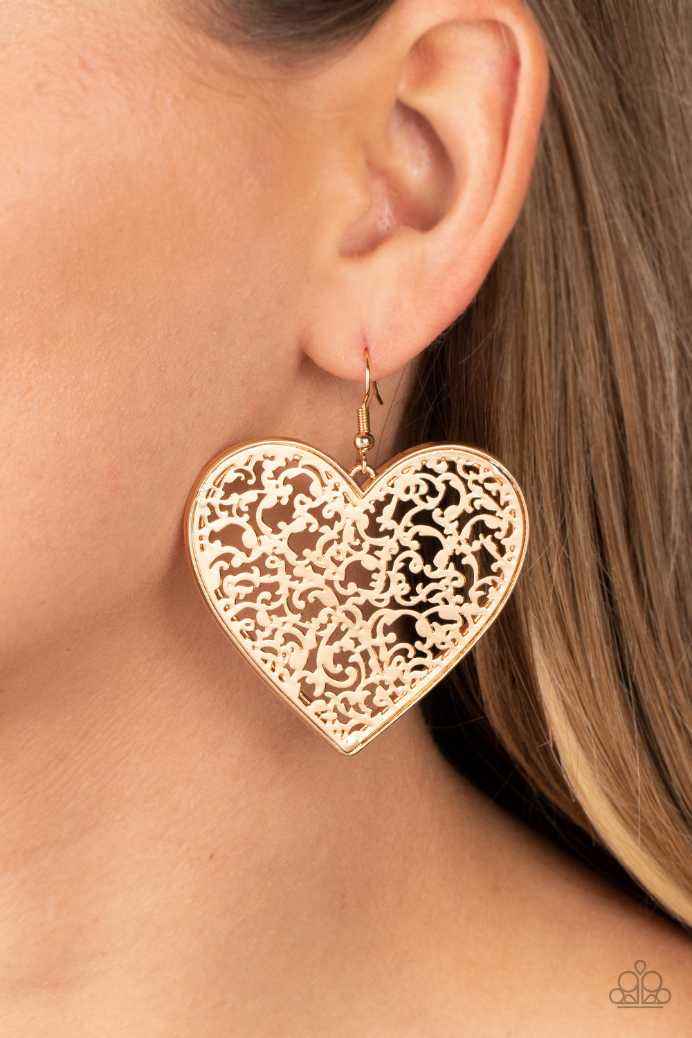 Paparazzi Accessories: Fairest in the Land - Gold Earring