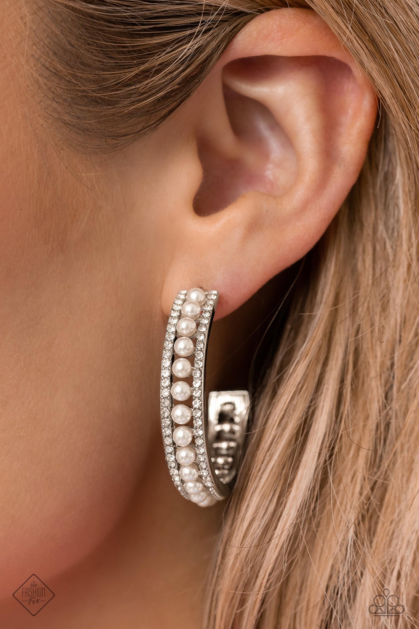 Paparazzi Accessories: Fiercely 5th Avenue - Complete Trend Blend (June 2023)