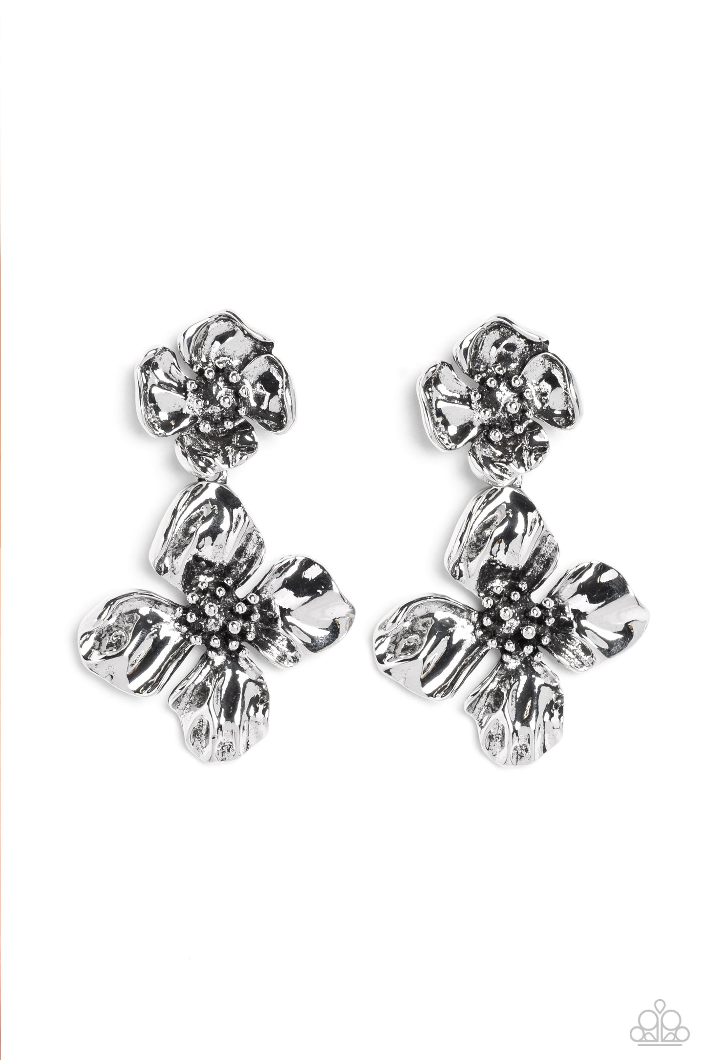 Paparazzi Accessories: Gilded Grace - Silver Earring