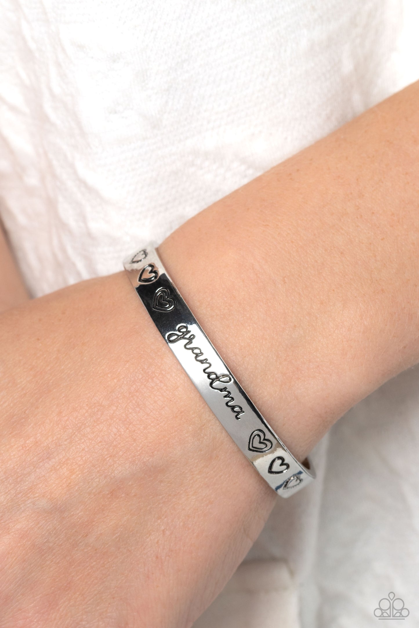 Paparazzi Accessories: A Grandmothers Love - Silver Bracelet