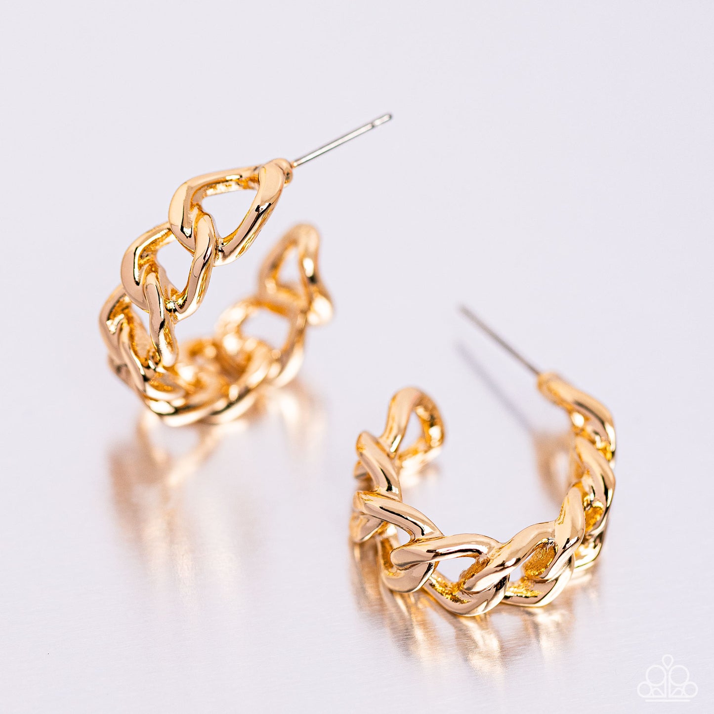 Paparazzi Accessories: Casual Confidence - Gold Earring