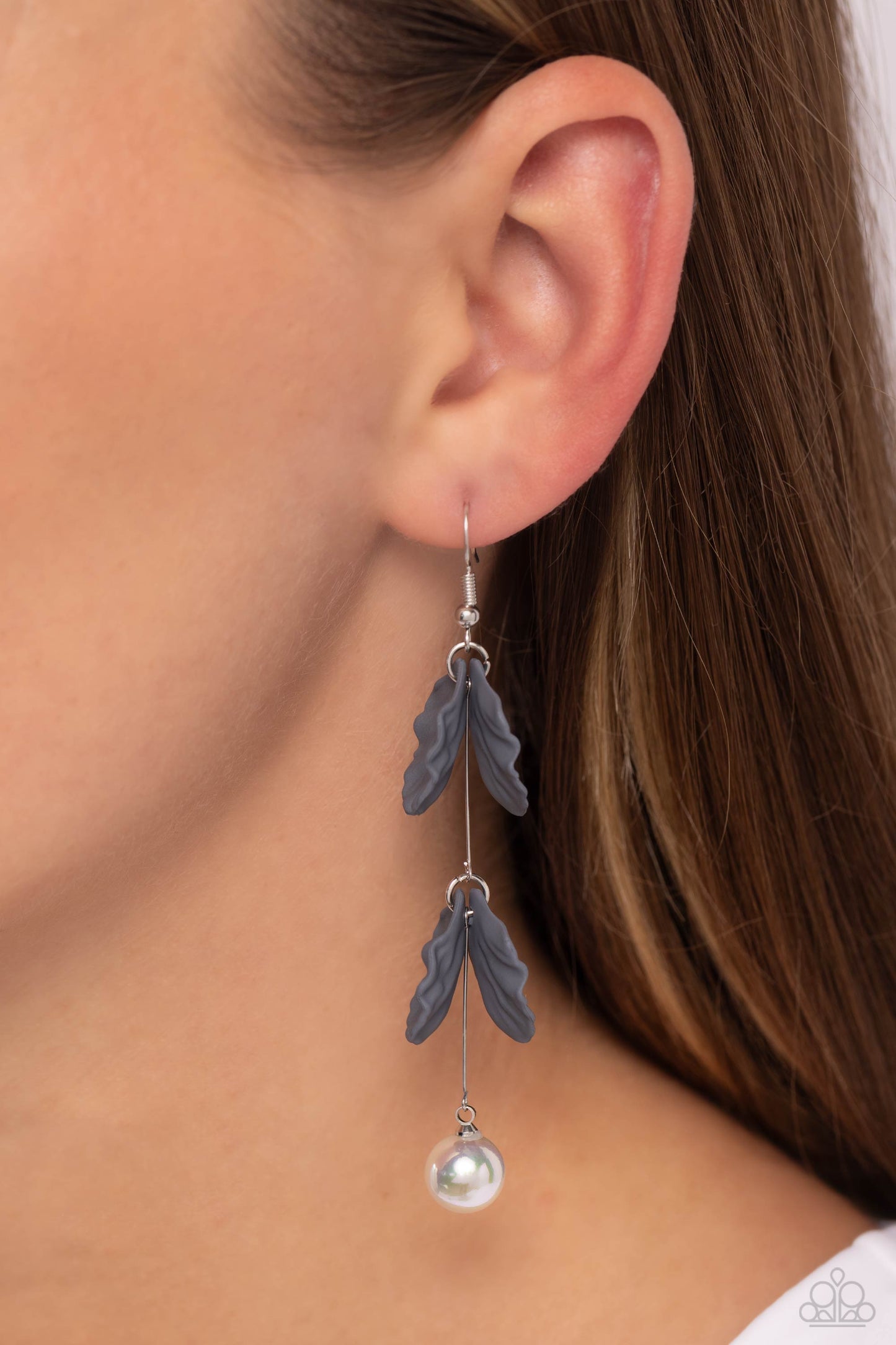 Paparazzi Accessories: Edwardian Era - Silver Earring