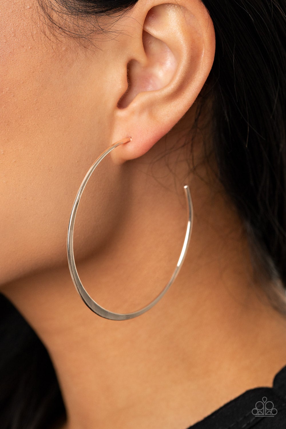 Paparazzi Accessories: Don’t Lose Your Edge Silver Hoop Earring