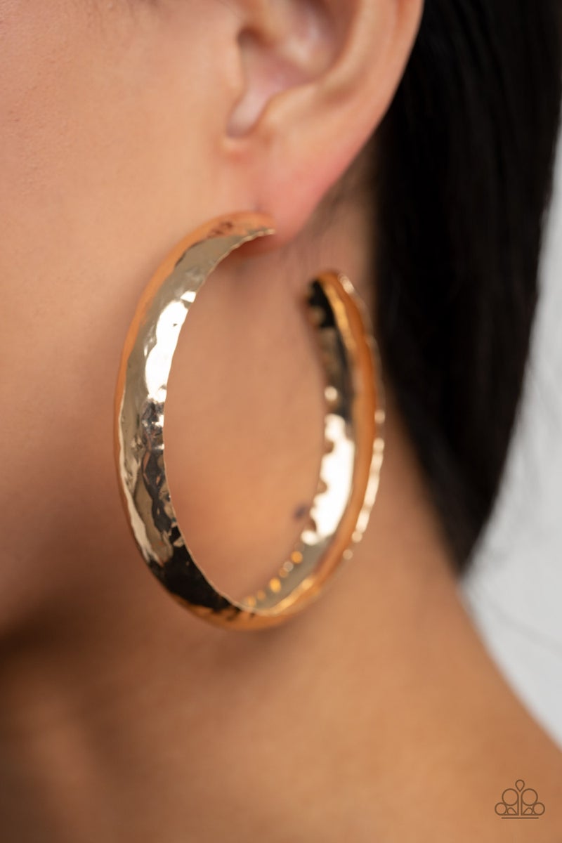 Paparazzi Accessories: Check Out These Curves Gold Hoop Earring